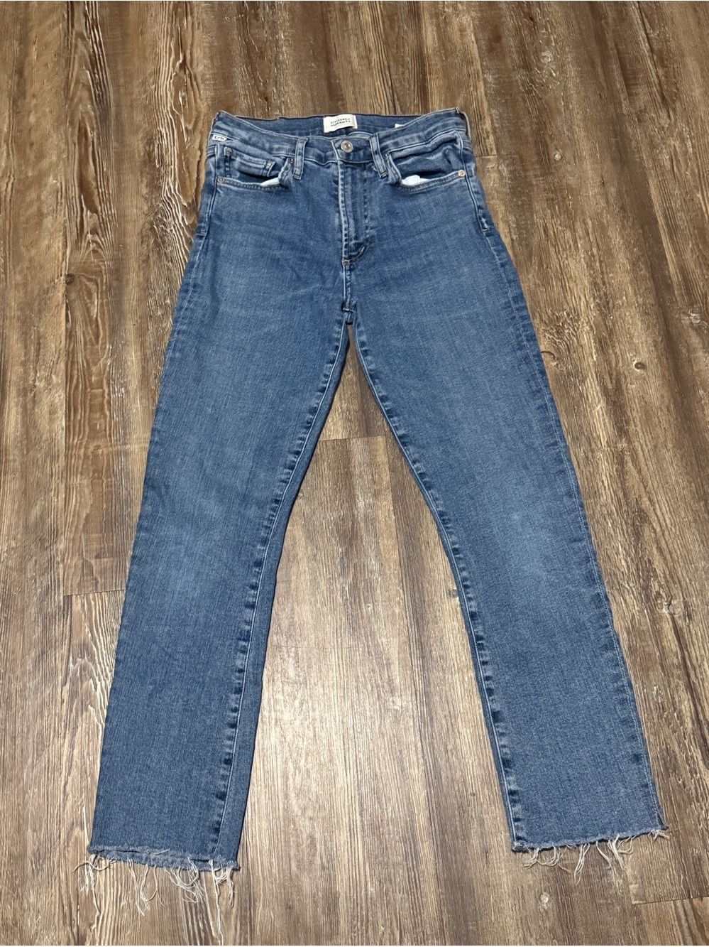 Citizens of Humanity Skyla Jeans Women's 25 Cropped Frayed Hem Designer Denim